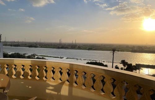 Helwan Apartment | كورنيش نيل