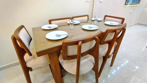 Al-Burulus Apartment | مارينا دلتا ولاجونز