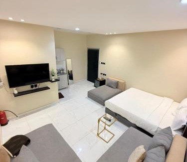 Al Khobar Apartment | هابي رومز 2