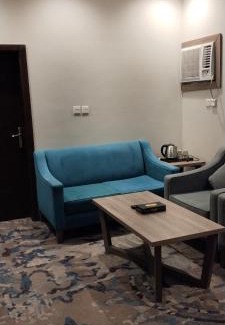 Umluj Apartment | همم للوحدات السكنيه المخدومة- الدقم