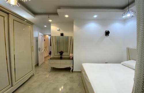 Nasr City Apartment | وان قطامية 121