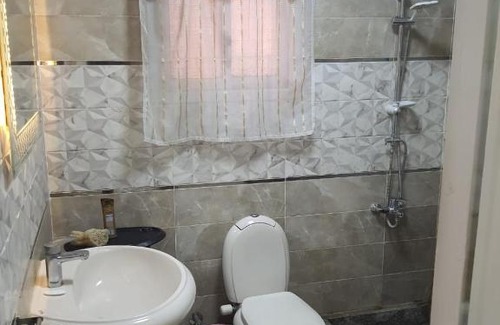 Agouza Apartment | ١ميدان النبوي المهندس خلف مسرح البالون العجوزه