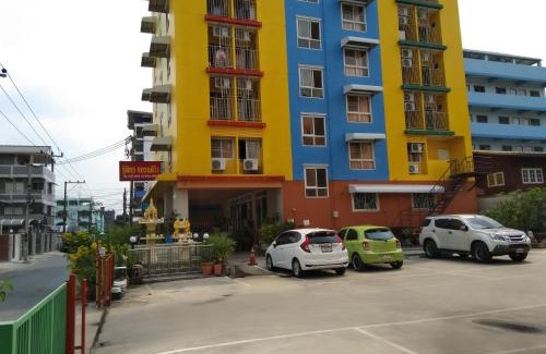 Rangsit Hotel | ฐิติกร แกรนด์วิว