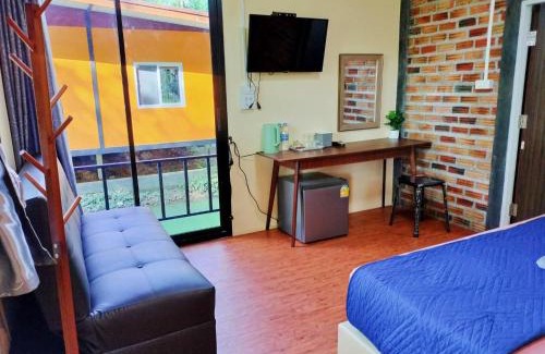 Sichon Resort | บ้านต้นตาล ไอ้ไข่เด็กวัดเจดีย์ รีสอร์ต