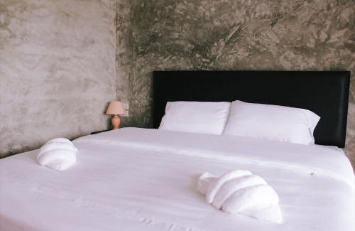 Phlap Phla Hotel | บ้านทองสุข รีสอร์ท