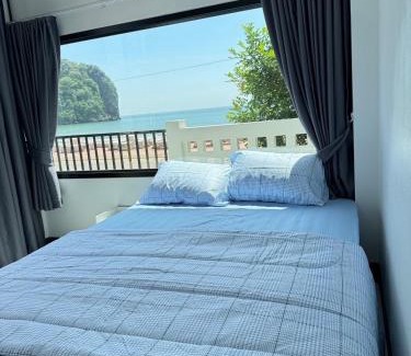 Pathio Apartment | บ้านริมหาดพูลวิลล่าบางเบิด