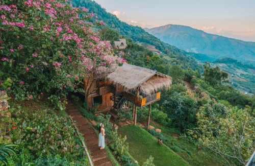 Mae Rim House | ระเบียงม้ง