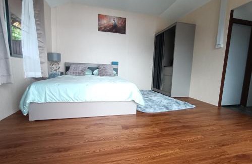 Mae Rim House | ระเบียงม้ง