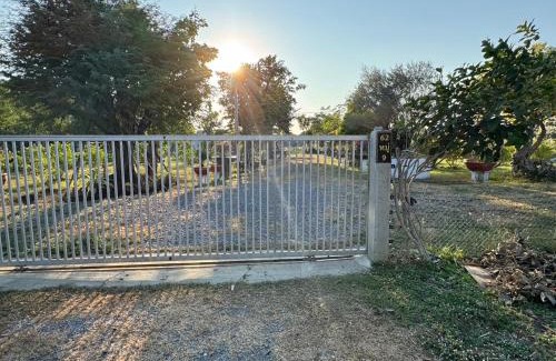 Ayutthaya House | สวนภาวัฒน์ - Pawat Waterfront & Resort