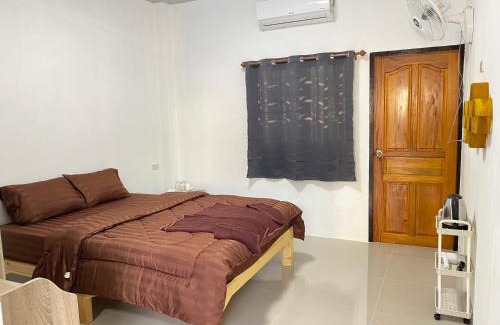 San Kamphaeng House | ห้องพักคุณเล็ก ห้วยโป่งฟาน