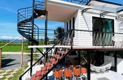Chiang Klang House | ฮักดอยคาเฟ่ แคมป์&โฮมสเตย์ สะพานสายรุ้ง จ.น่าน