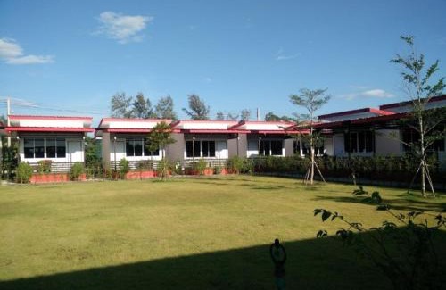 Tha Mai Hotel | เยลโล่สโตนรีสอร์ท