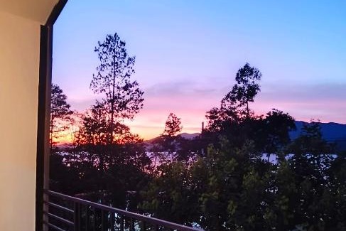 Nakhon Si Thammarat Bed & Breakfast | เลคแค้มป์ รีสอร์ท