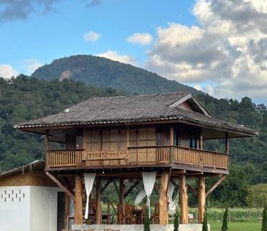 Chiang Dao House | เฮือนจินดา Jins BANN Lhongkao