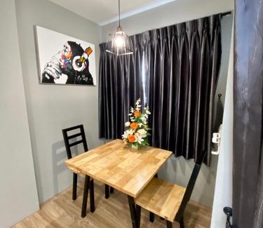 Sam Wa Tawan Ok Apartment | แองจี้รีสอร์ท@หทัยราษฎร์