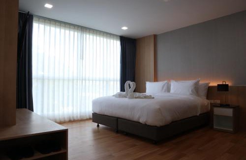 Phetchabun Hotel | โรงแรมบลอสซั่ม เพชรบูรณ์ Blossom Hotel