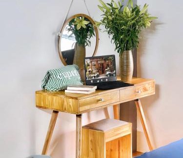 Cat Hai Apartment | Ốc Garden Homestay Cát Bà