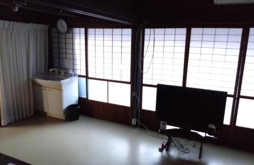 Tanabe House | ゲストハウス シン熊野