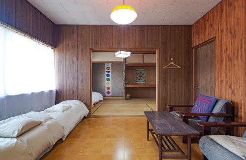 Maibara House | ゲストハウス メグルヤ 中山道柏原宿