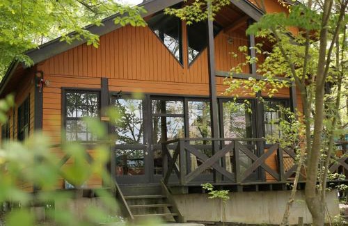 Narusawa Cabin | パディーフィールド