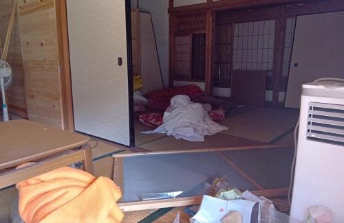 Hata-gun House | プレオープンの旅人宿