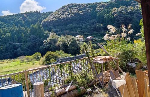 Hata-gun House | プレオープンの旅人宿