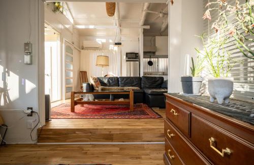 Yokosuka House | ペット可 撮影商用利用可 The Cabin Ashina 富士山と海を望むヴィンテージ平屋一棟貸し南葉山