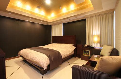 Tokorozawa Hotel | ホテルイエロー所沢