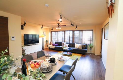 Ota Apartment | ラグジュアリー戸建貸切,羽田,品川まで20分 3ベットルーム 広々リビングのモダンクラシックな一棟貸し