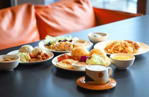 Tianya District Hotel | 三亚天成中央海岸海景酒店