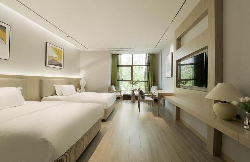 Chongqing Hotel | 凯瑞汀酒店 重庆西站巴国城店