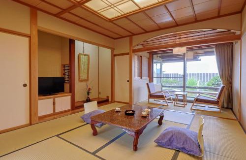 Akaho Hotel | 和みの湯宿なかやま