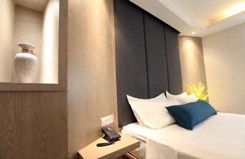 Minhang Hotel | 唯庭轻居酒店上海虹桥机场国家会展中心店