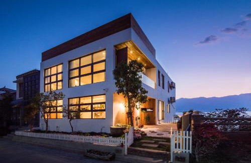 Manjiang House | 大理远山青Stone Hill悬崖海景民宿 Dali Verdant Whisper-Stone Hill Seaview Inn