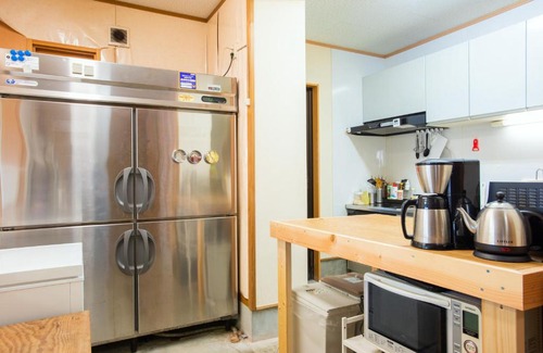 Mugi-cho House | 大砂荘 OZUNA CAMP and LODGE