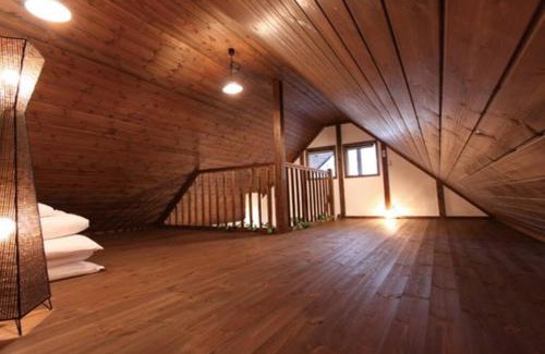 Tsu House | 天然温泉！古民家風の貸切り一軒家 【白山リバーサイドコテージ 】2-120号棟