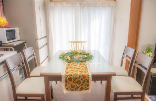 Nerima Apartment | 富士見台駅6分 貸切最大人数11名 池袋15分 寝室5つ シャワールーム2つ ハリーポッタースタジオ近 喫煙可