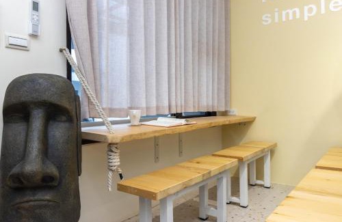 Wujie Apartment | 小品包棟民宿4-18人一一近傳藝親水公園羅東夜市