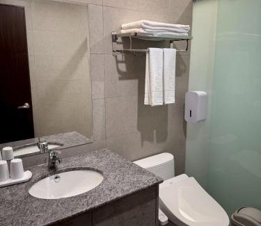 Longtan District Hotel | 川賦會館 石門山勞工育樂中心