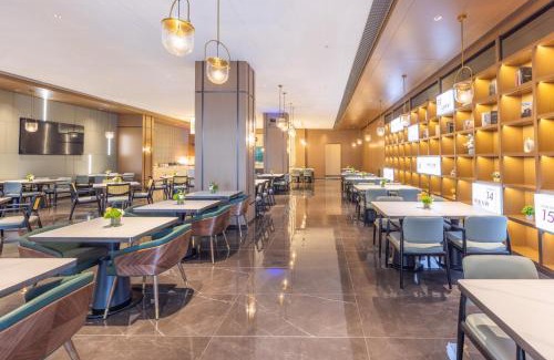 Panyu Hotel | 广州番禺万博CBD汉溪长隆亚朵x酒店