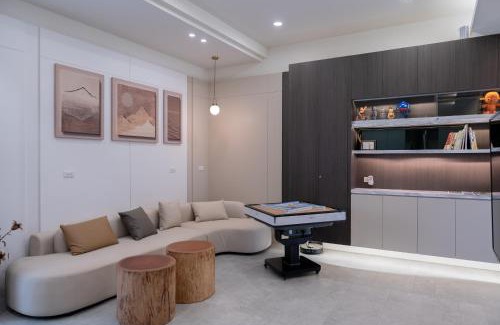 Zhongpu Villa | 微風徐徐 Breezy Stay & 漫步阿里 Annie's Home