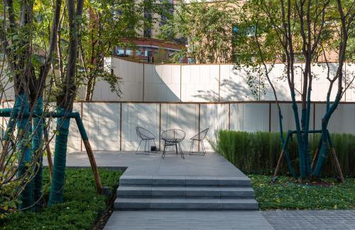 Yuzhong Apartment | 故渝里-两室一卫