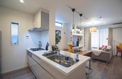 Ikuno House | -旅time 小路東- Koji Higashi 車庫付き戸建 4LDK
