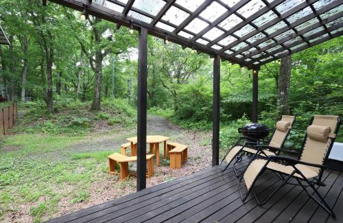 Tsumagoi House | 森のツインキャビン