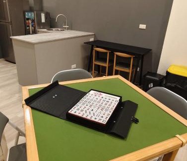 Anping House | 橙居 台南安平包棟民宿 依人數開放房型 麻將 唱歌 泡湯池 加大雙人床