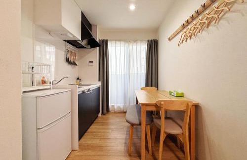 Shin-Osaka Apartment | 櫻時雨-新大阪民泊