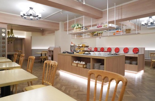 Kaohsiung City Centre Hotel | 河堤漫旅-自立館River inn Zili