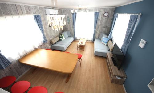 Nago Apartment | 海まで徒歩3分の星降るやんばるテラスは1棟貸で古宇利島まで車で10分
