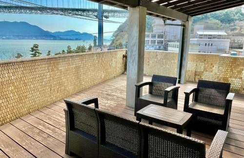 Shimonoseki Apartment | 海峡別荘