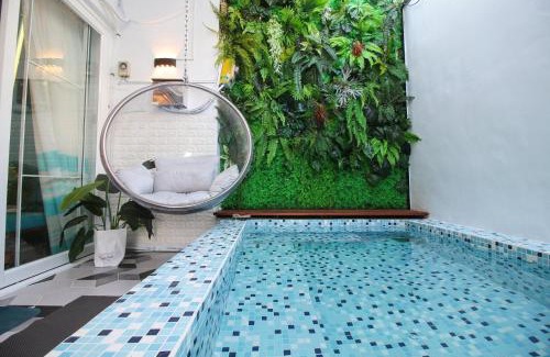 Hengchun Old Town Bed & Breakfast | 海角42號一館Villa包棟民宿